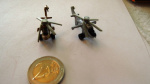 2 x Hubschrauber