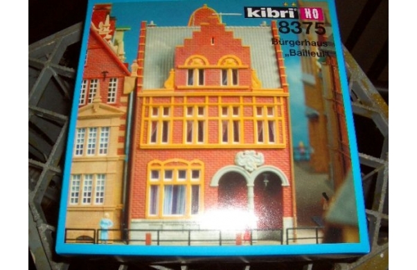 Kibri,  8375, Bürgerhaus