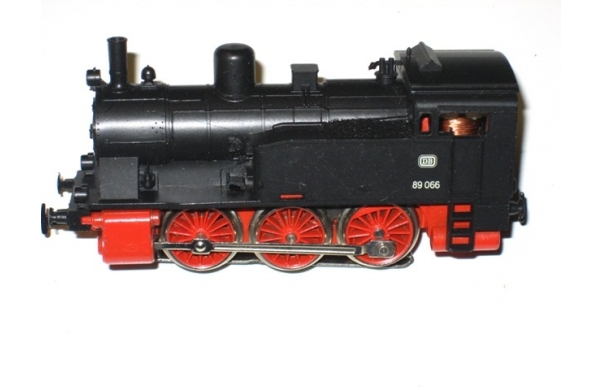 Märklin, kleine Dampflok 89066