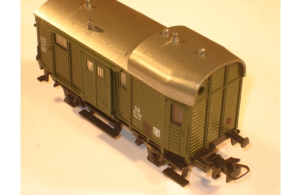 Märklin, Gepäckwagen mit Schlussbeleuchtung