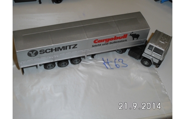 Herpa, Sattelzug Schmitz