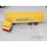 Sattelzugm Dachser Transport