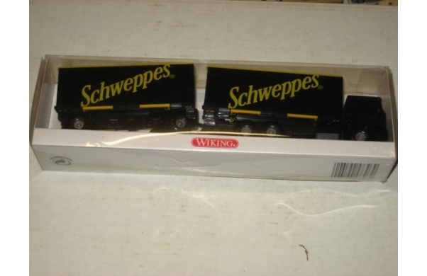 MAN Wechselkoffer Schweppes