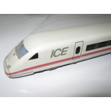 ICE, Delta, mit langem Steuerwagen