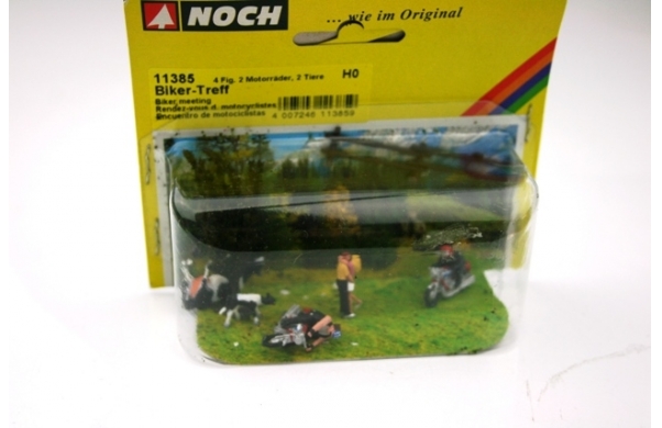 Biker-Treff, 4 Fig., 2 Motorräder, 2 Tiere