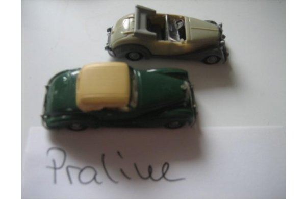 2 x Praline Modell, Oldtimer