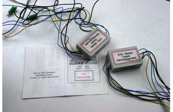 2 x Bahnstromschalter STB - BS02d doppelt