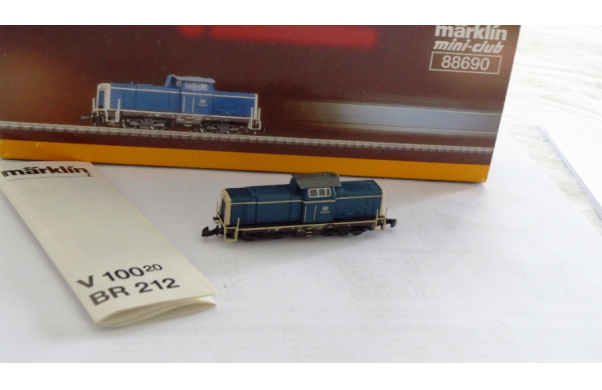 Diesellok, V100 blau