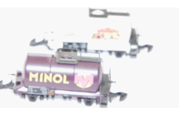 2 x Kesselwagen, u.a. Minol