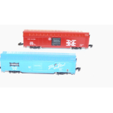 2 x US BoxCars