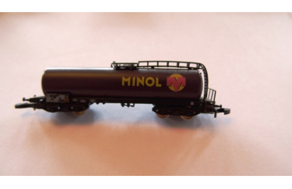 8202 Minol Kesselwagen, vierachsig